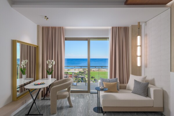 Premium Deluxe Room with Sea View Room